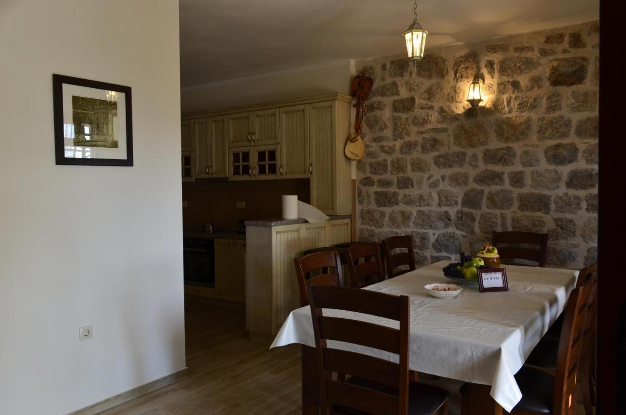 Vila Nikola Bratešići エクステリア 写真