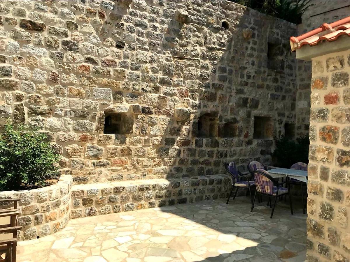 Vila Nikola Bratešići エクステリア 写真